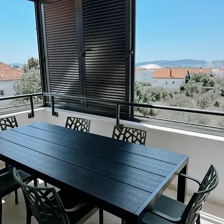 3 Bedroom La Casa Marcina 자다르